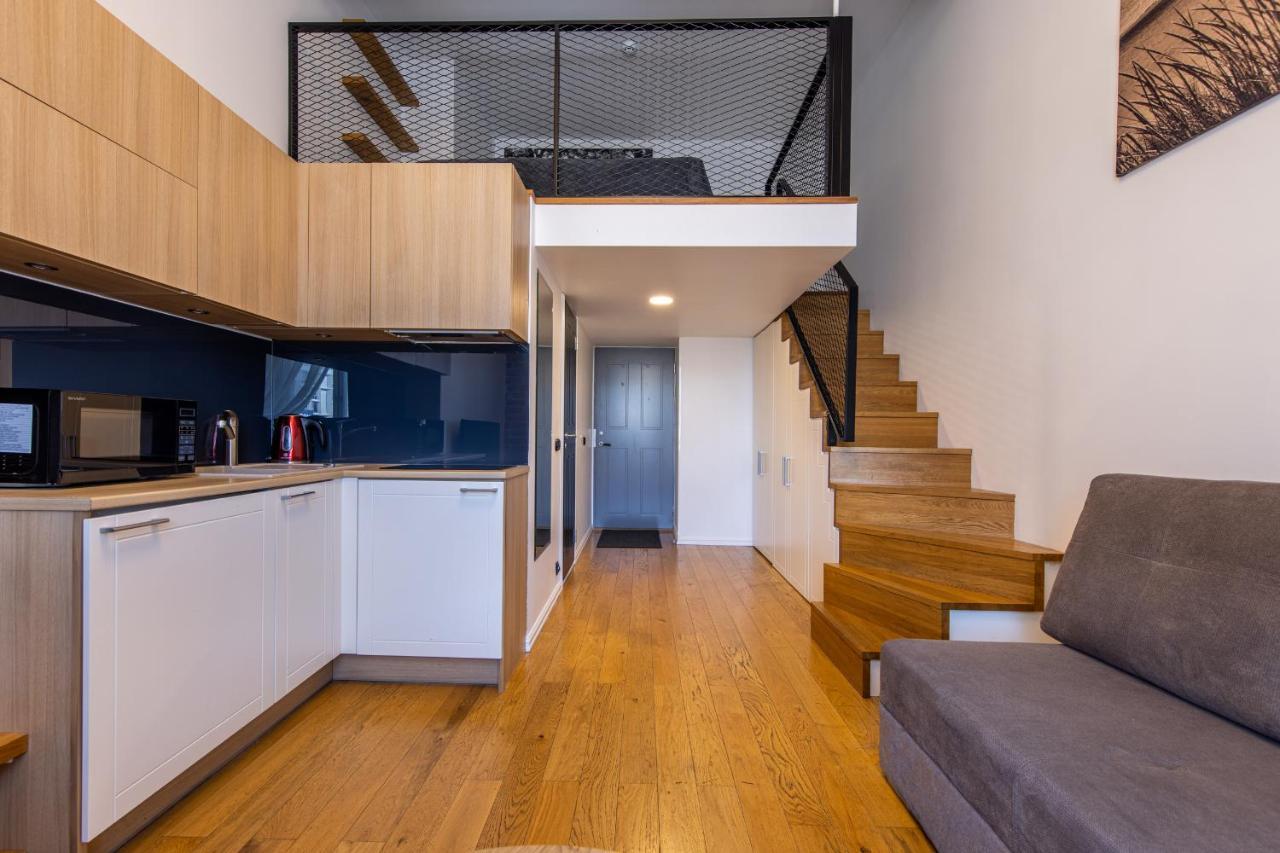 Urban Two-Level Apartments 13 ทาลลินน์ ภายนอก รูปภาพ